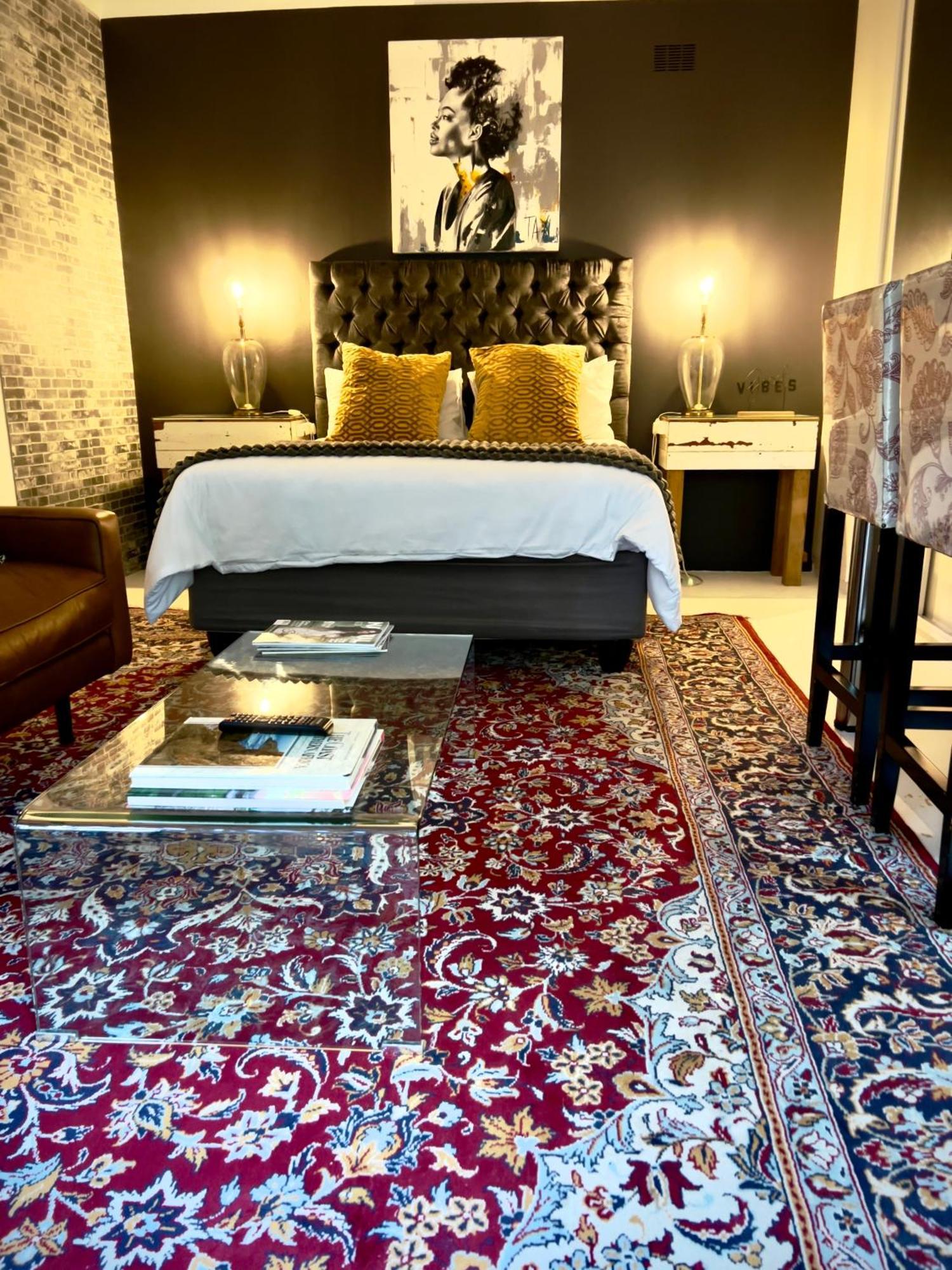 Art-Inspired Bedroom Close To Cbd Mossel Bay Eksteriør billede